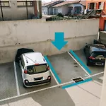 Apartment Lora Feathers Suite 4, Free Private Parking, Self Check-In *