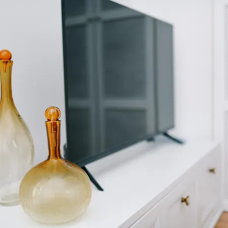 דירה Lora Feathers Suite, Free Parking, Self Check In,4 *