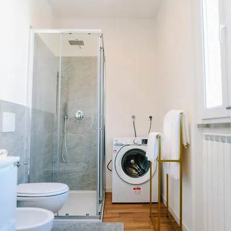 Lora Luxury 4, Free Private Parking, Self Check-in, Air Conditioner