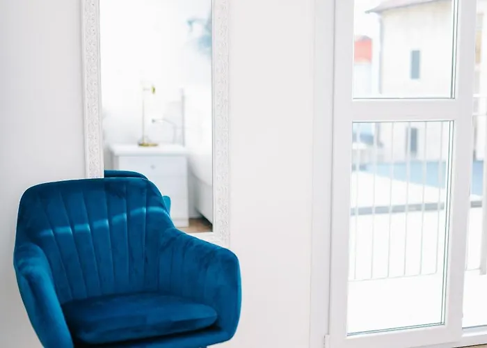 Apartamento Lora Feathers Suite, Free Parking, Self Check In,4 Como